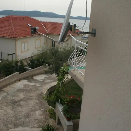 By The Sea Brodarica, Sibenik - 4221 Apartment Brodarica (Sibenik-Knin)