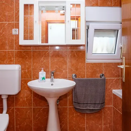 דירה By The Sea Brodarica, Sibenik - 4221 ברודאריצה