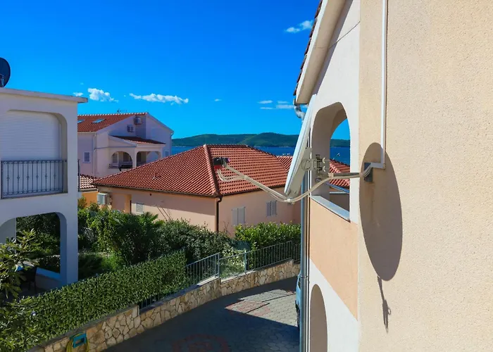 By The Sea Brodarica, Sibenik - 4221 * Brodarica (Sibenik-Knin)